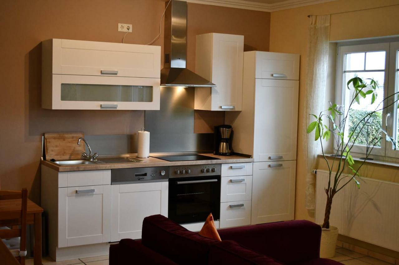 Ferienwohnung Bellerbergblick Ettringen  Екстериор снимка