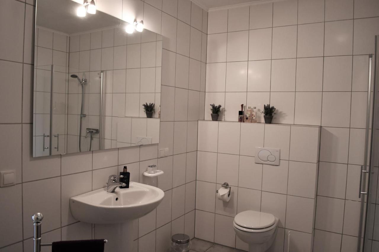 Ferienwohnung Bellerbergblick Ettringen  Екстериор снимка